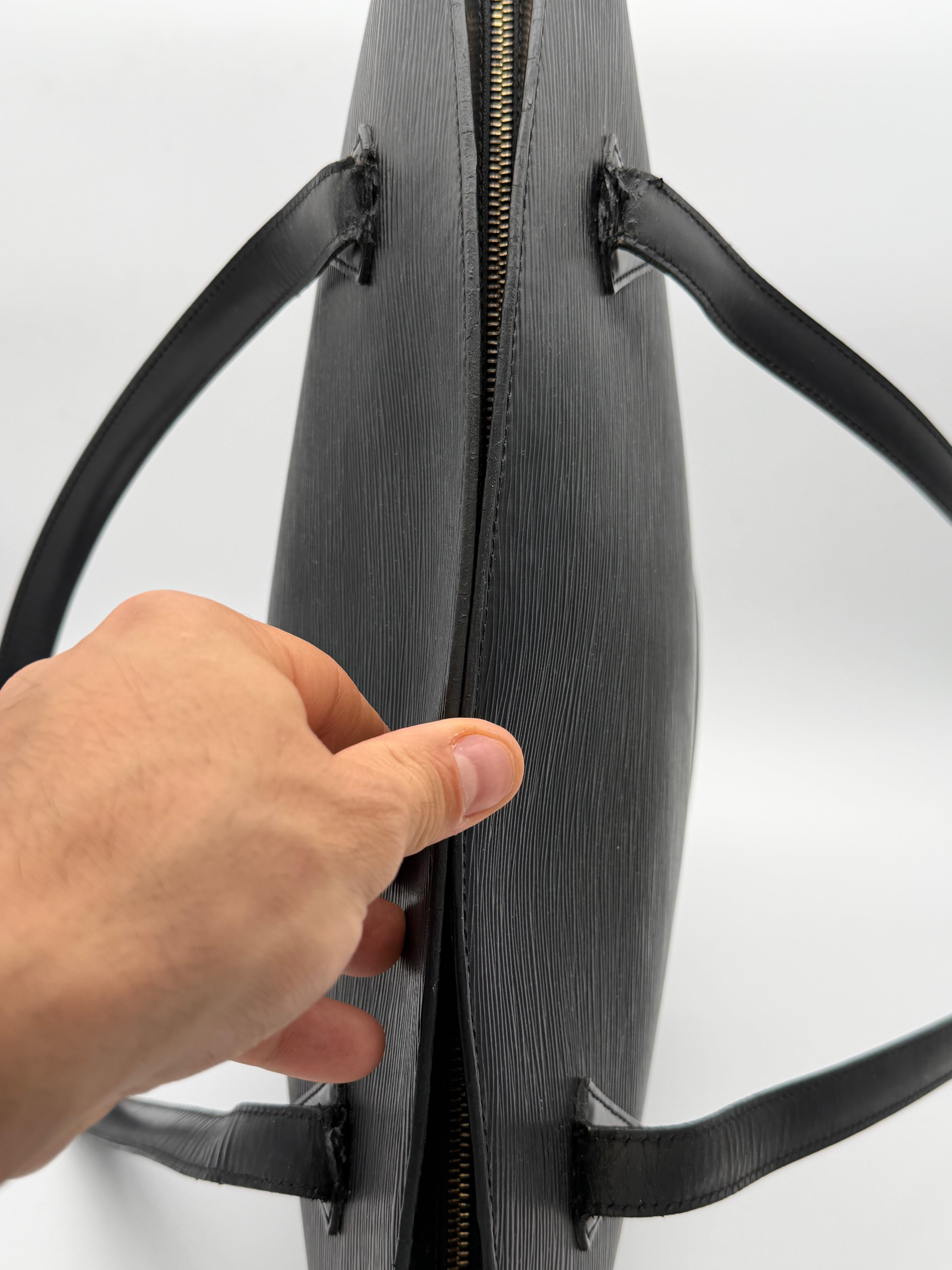 Louis Vuitton Black Epi Leather Saint Jacques Bag