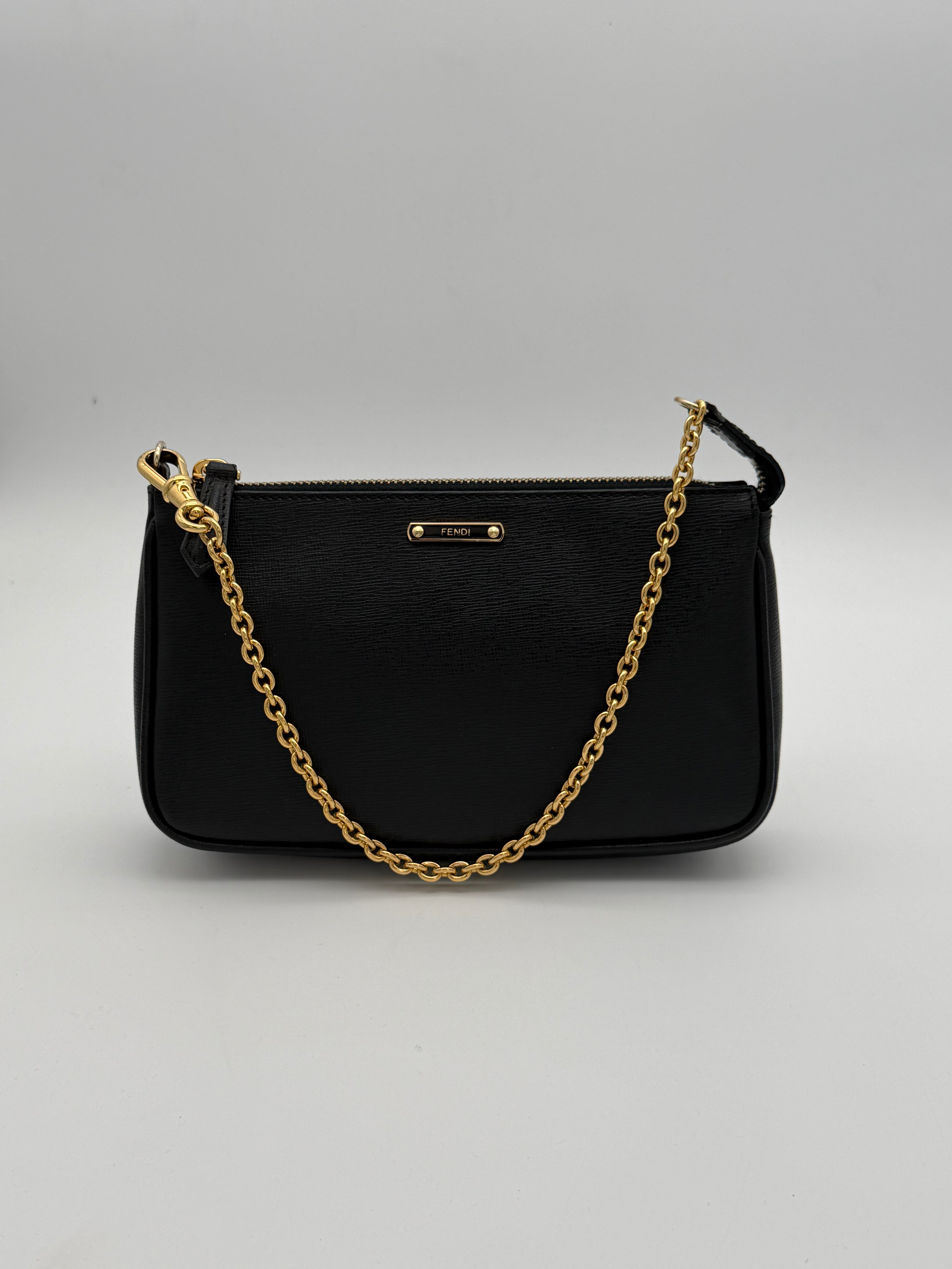 Fendi Pochette in pelle di vitello nera Elite collezione 2013/2014 "Crayons"