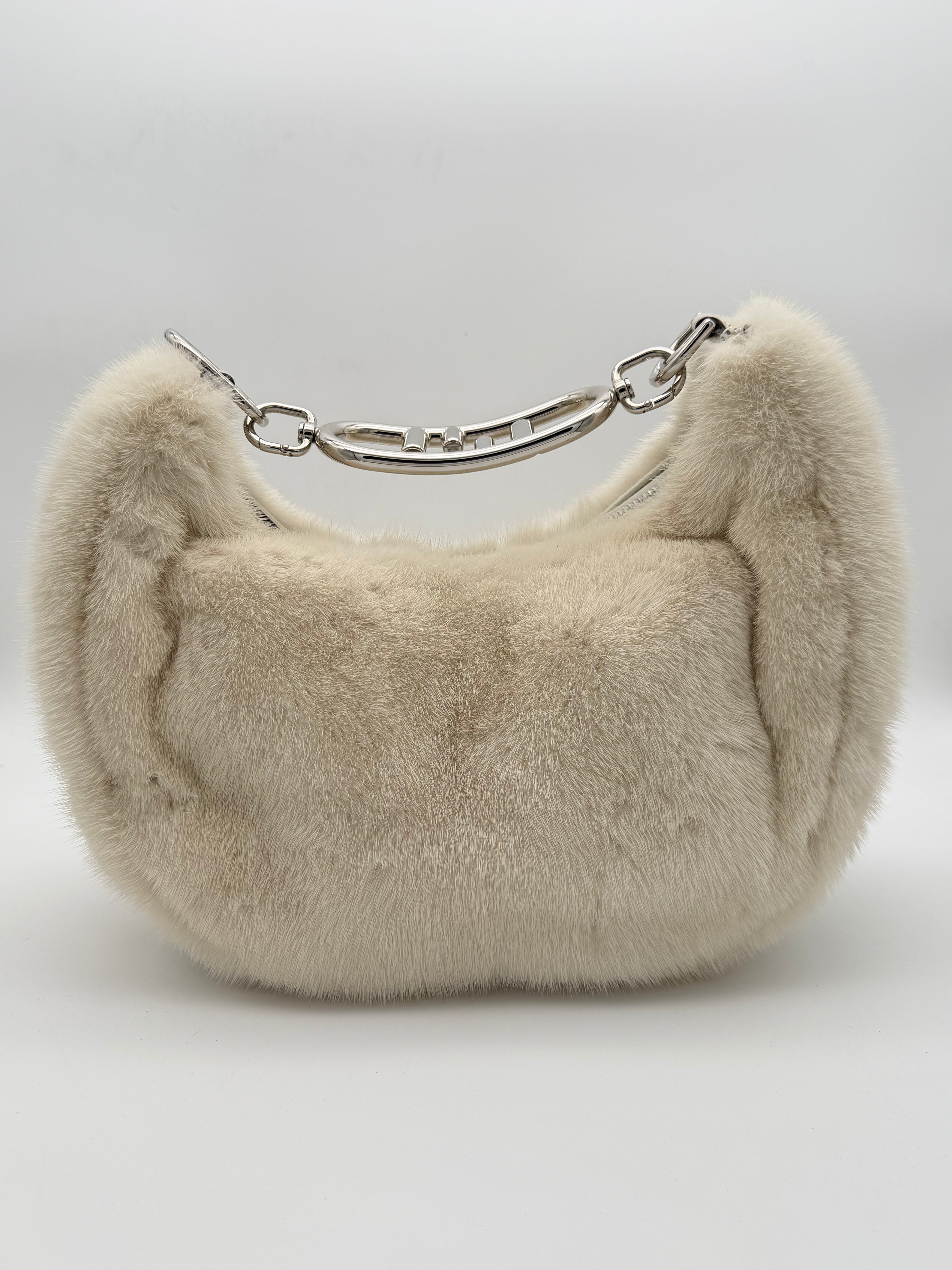 Fendi Fendigraphy Edizione Limitata in pelliccia di visone bianco latte misura small