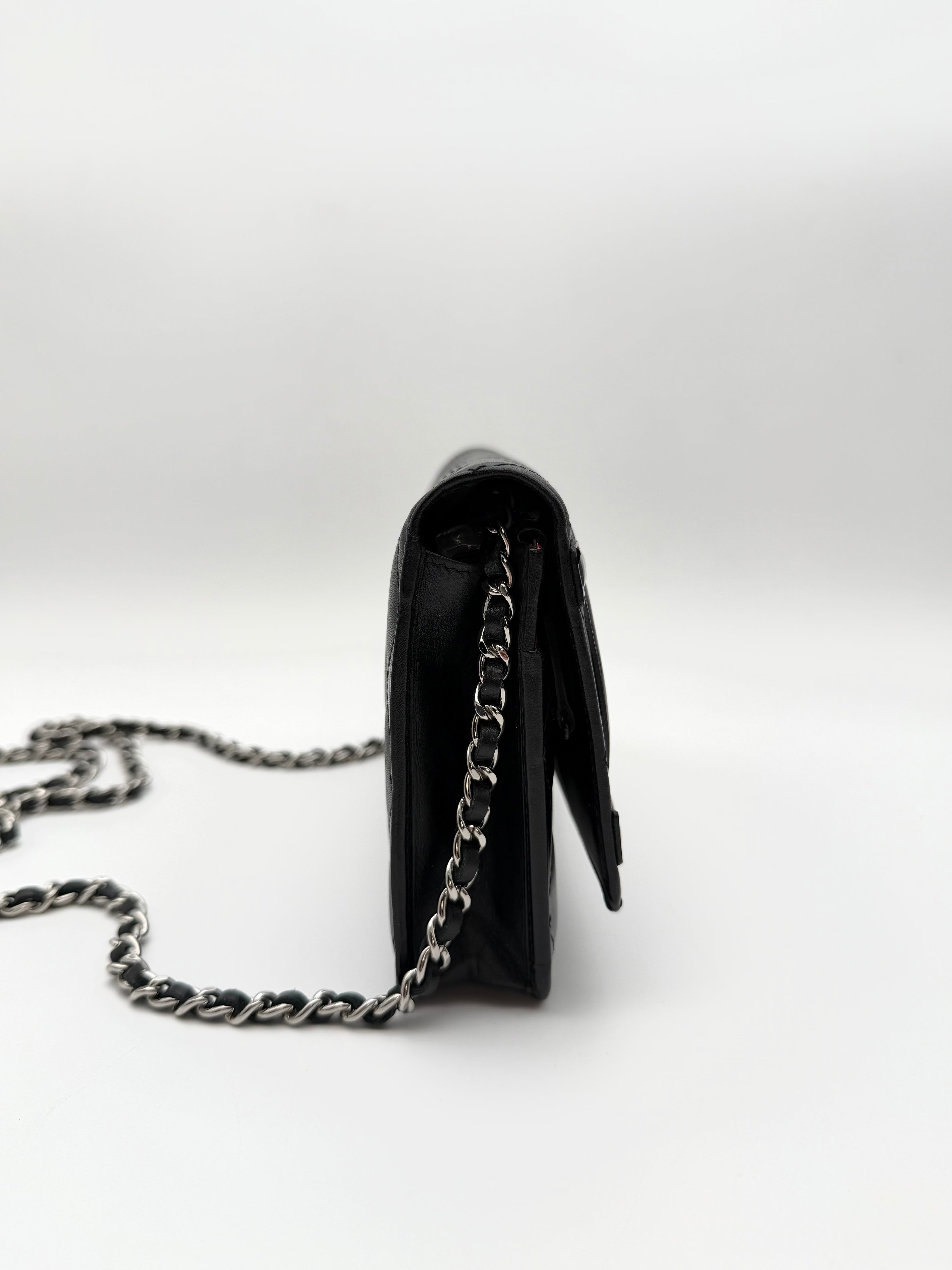 Chanel Cambon Wallet on Chain Cambon Ligne collection in black lambskin