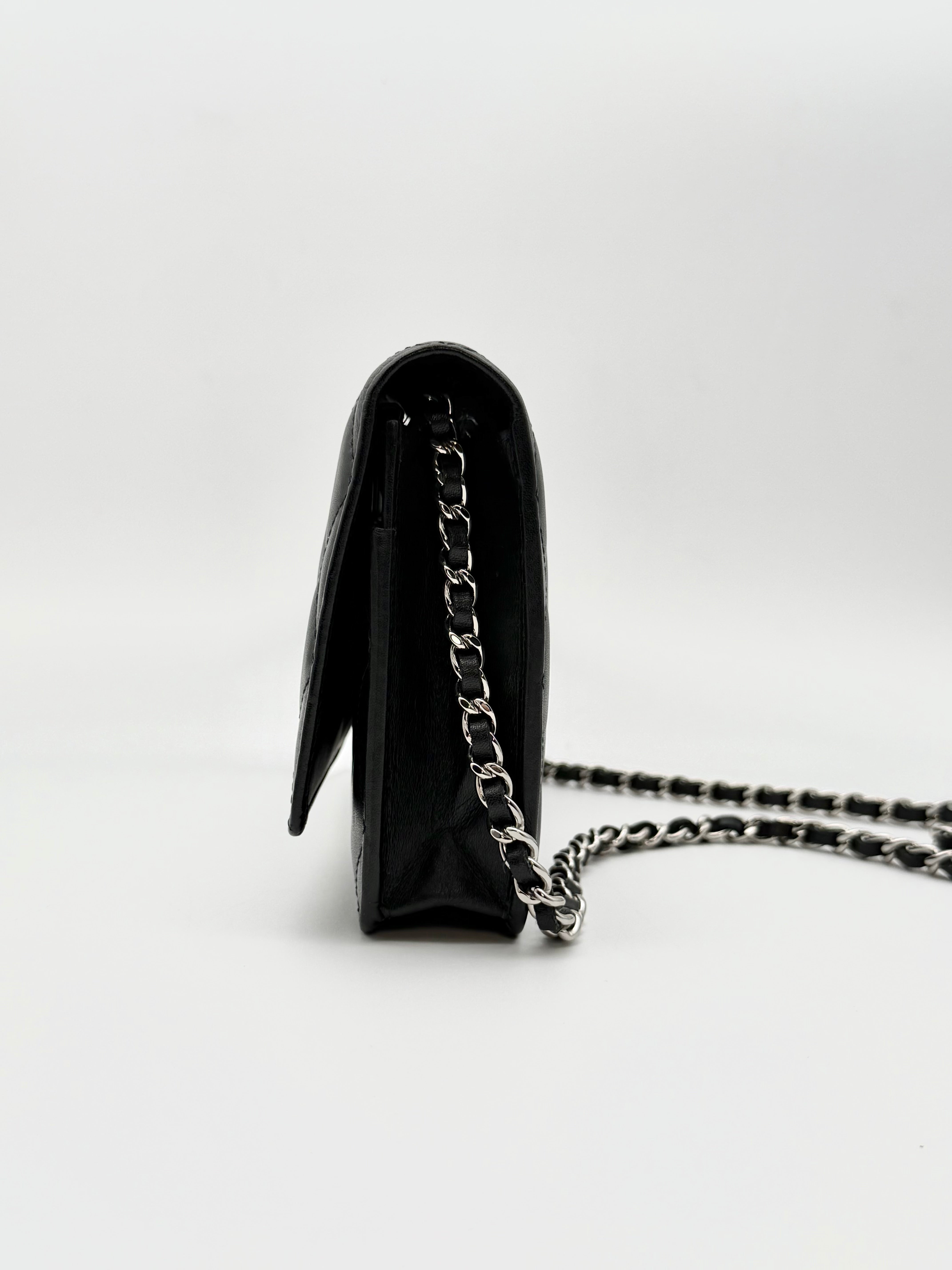 Chanel Cambon Wallet on Chain Cambon Ligne collection in black lambskin