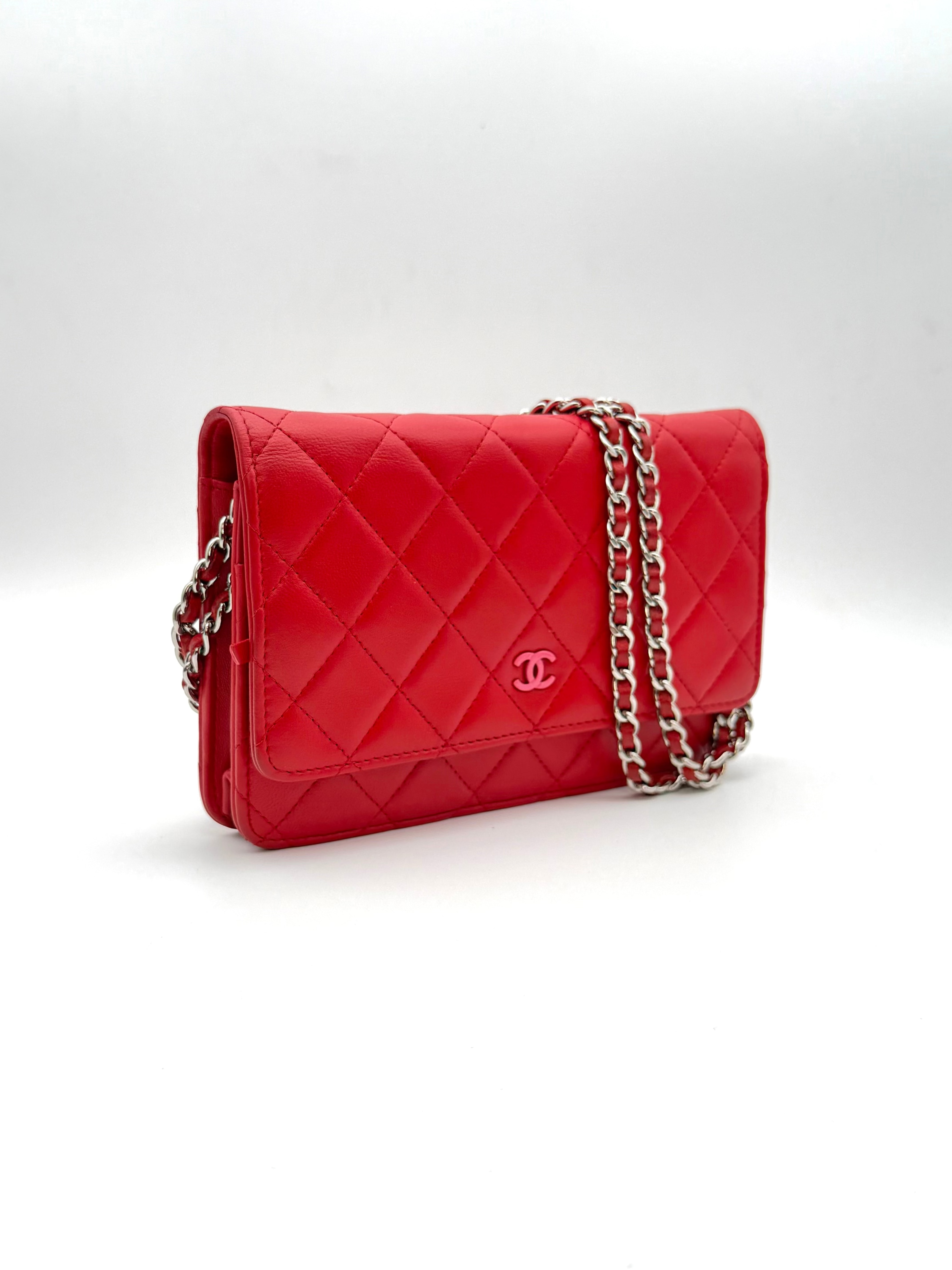 Chanel Wallet on Chain Limited Edition in pelle di agnello rossa