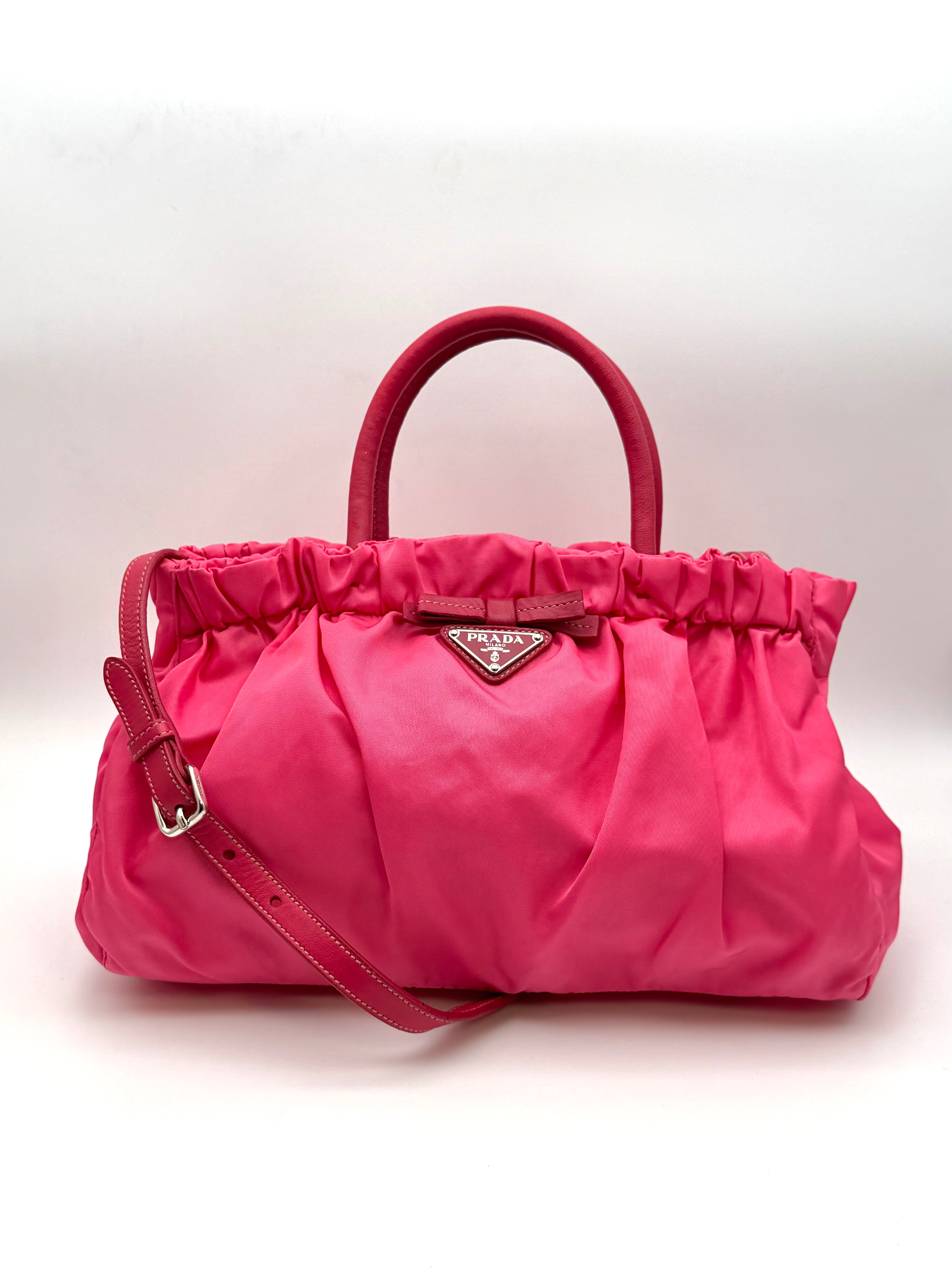 Prada 2-Way in tessuto Nylon Bow fucsia