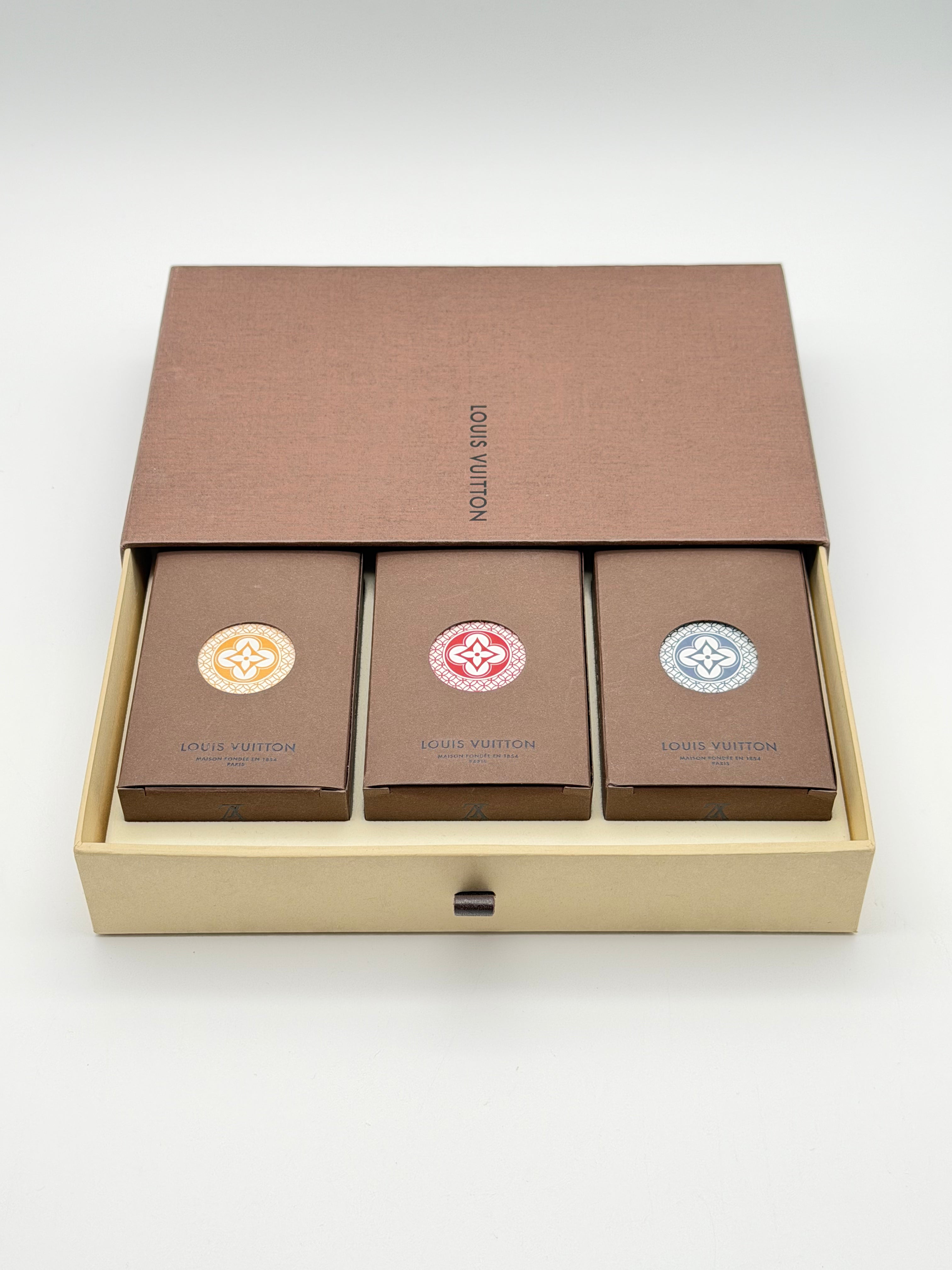 Louis Vuitton Cofanetto Vintage "Jeu de 54 Cartes" – Set 3 Mazzi