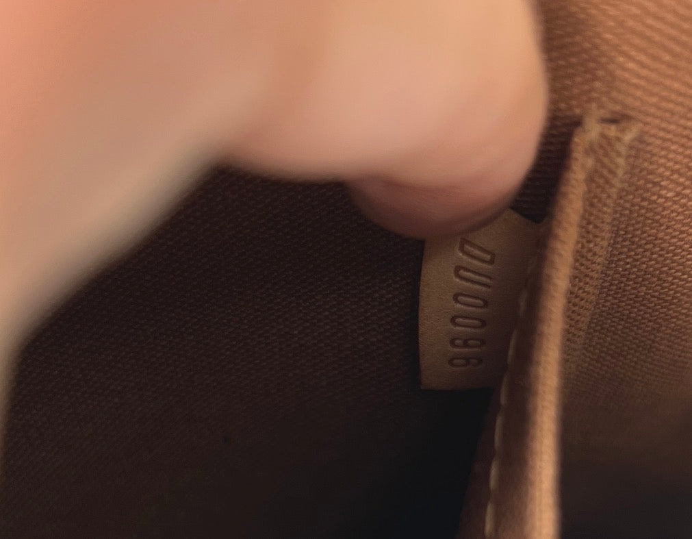 Louis Vuitton Bosphore MM