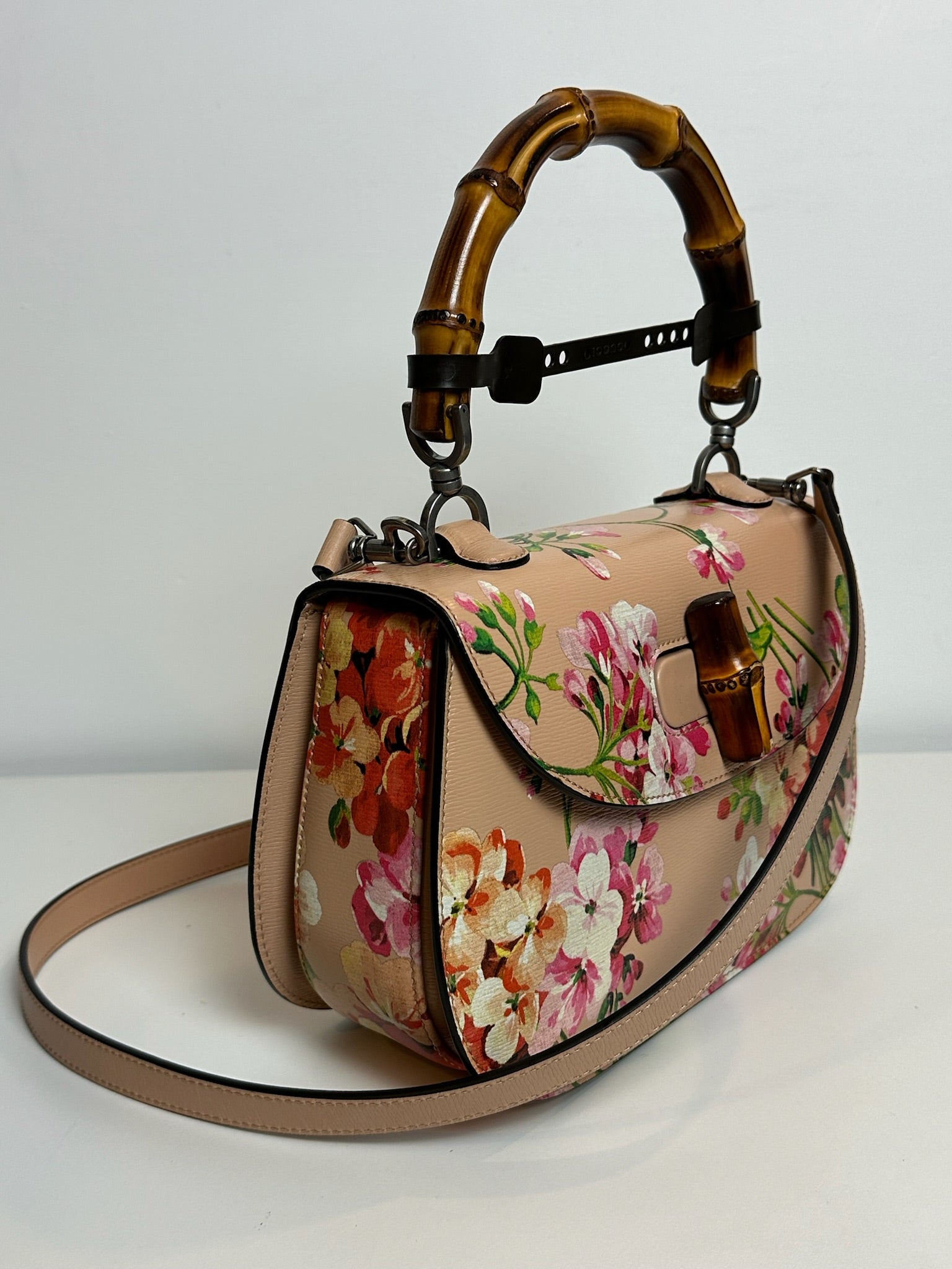 Gucci Borsa Edizione Limitata Bloom Museo in pelle cipria e stampa floreale e bambù