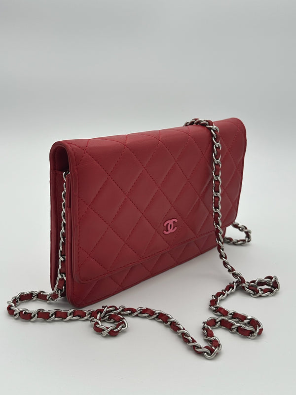 WOC CHANEL ROSSA