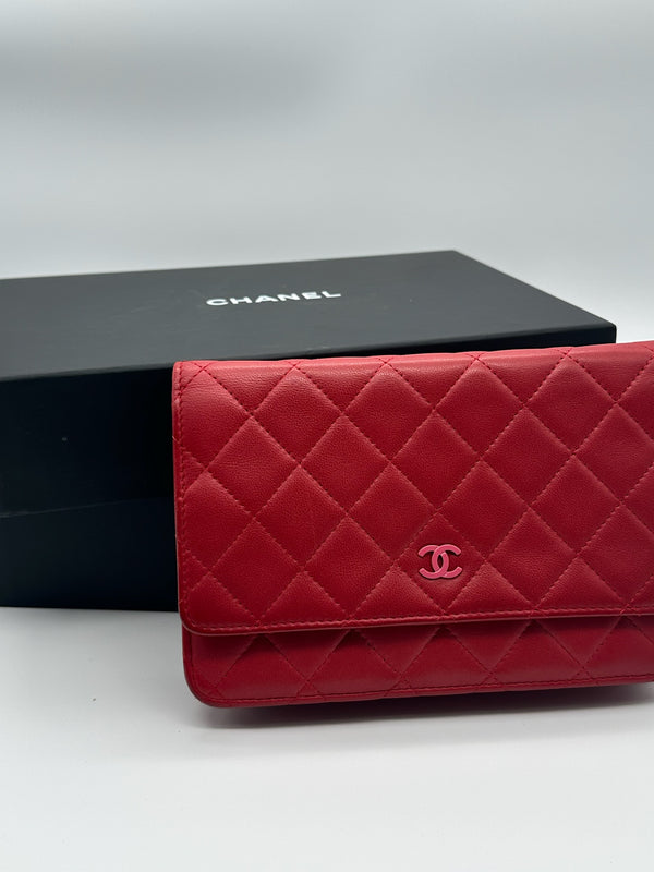 WOC CHANEL ROSSA