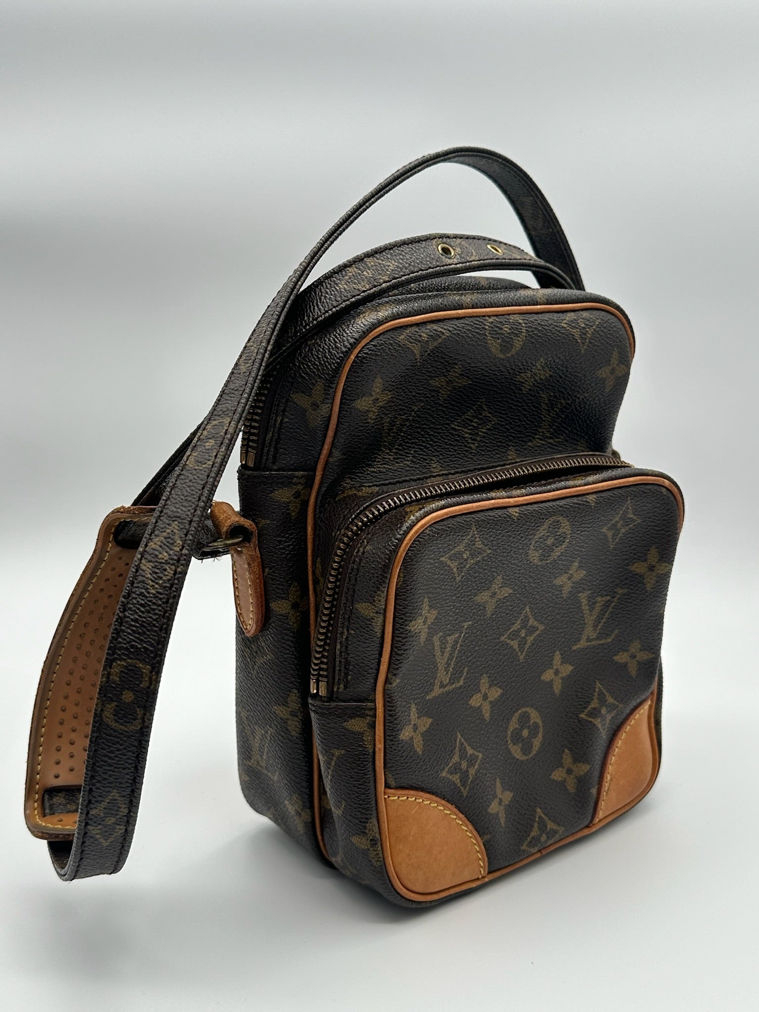 Louis Vuitton Borsa a tracolla Amazon in Canvas monogram