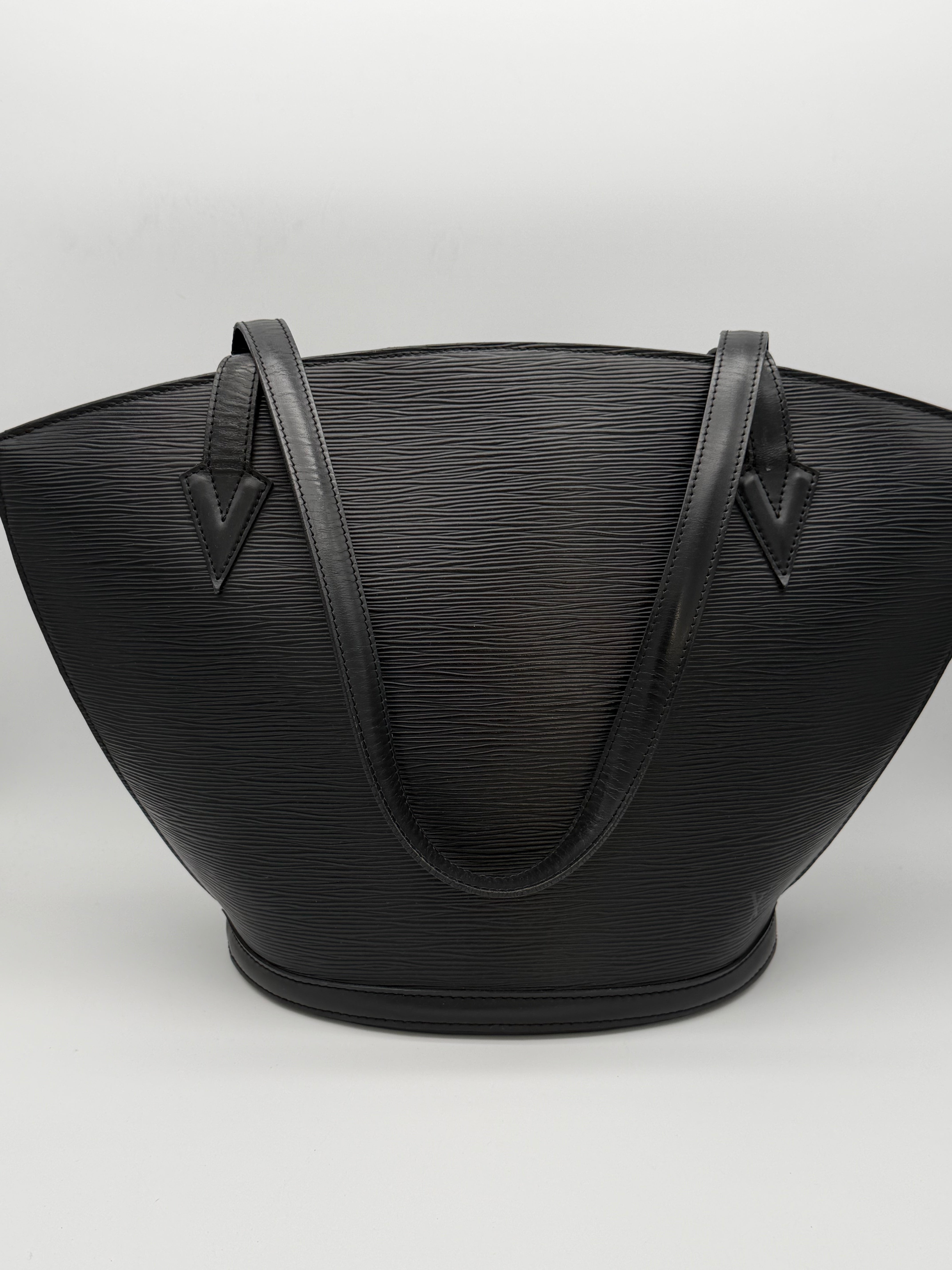 Louis Vuitton Borsa Saint Jacques in pelle Epi nera