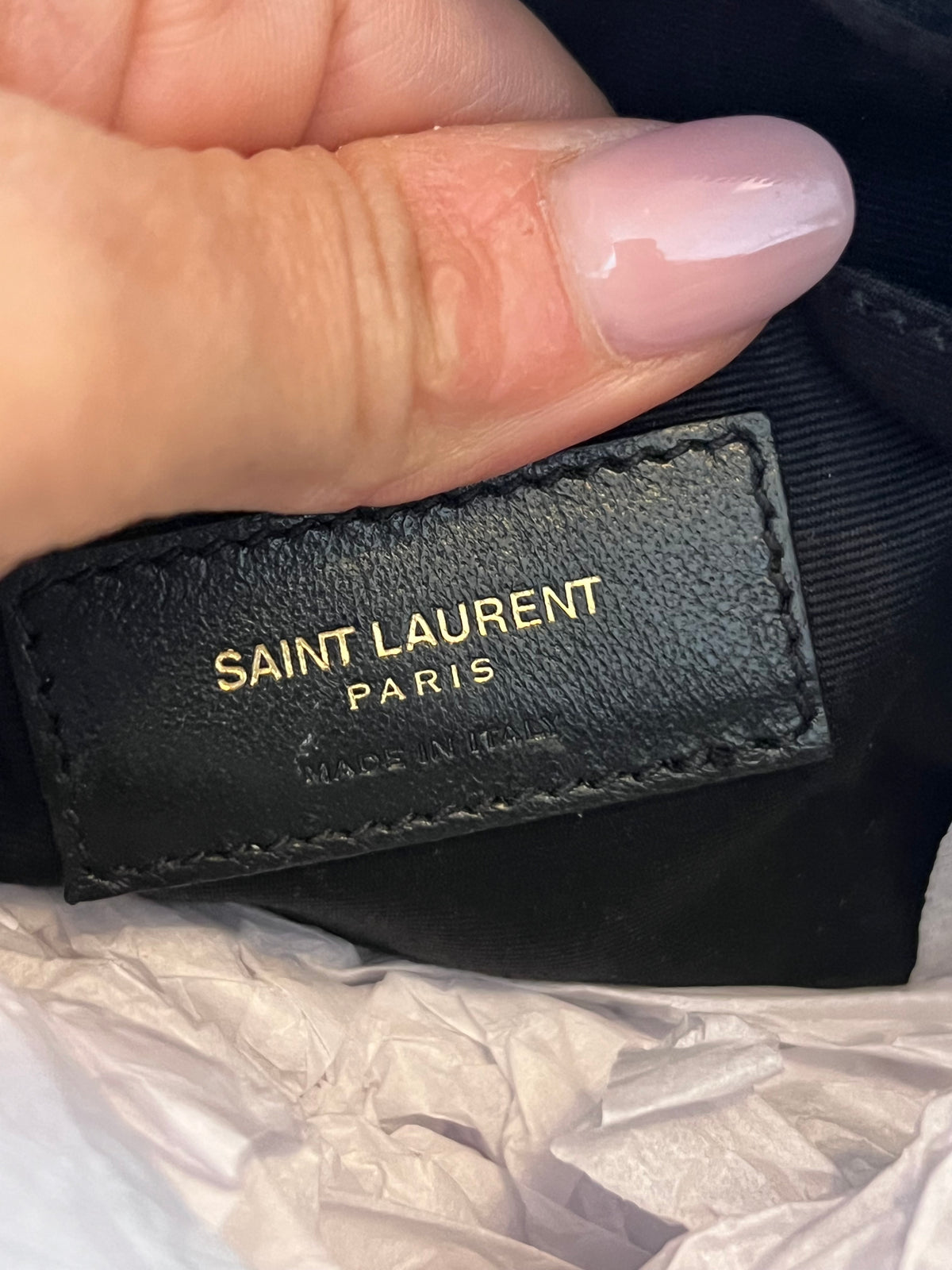 Camera Lou Saint laurent