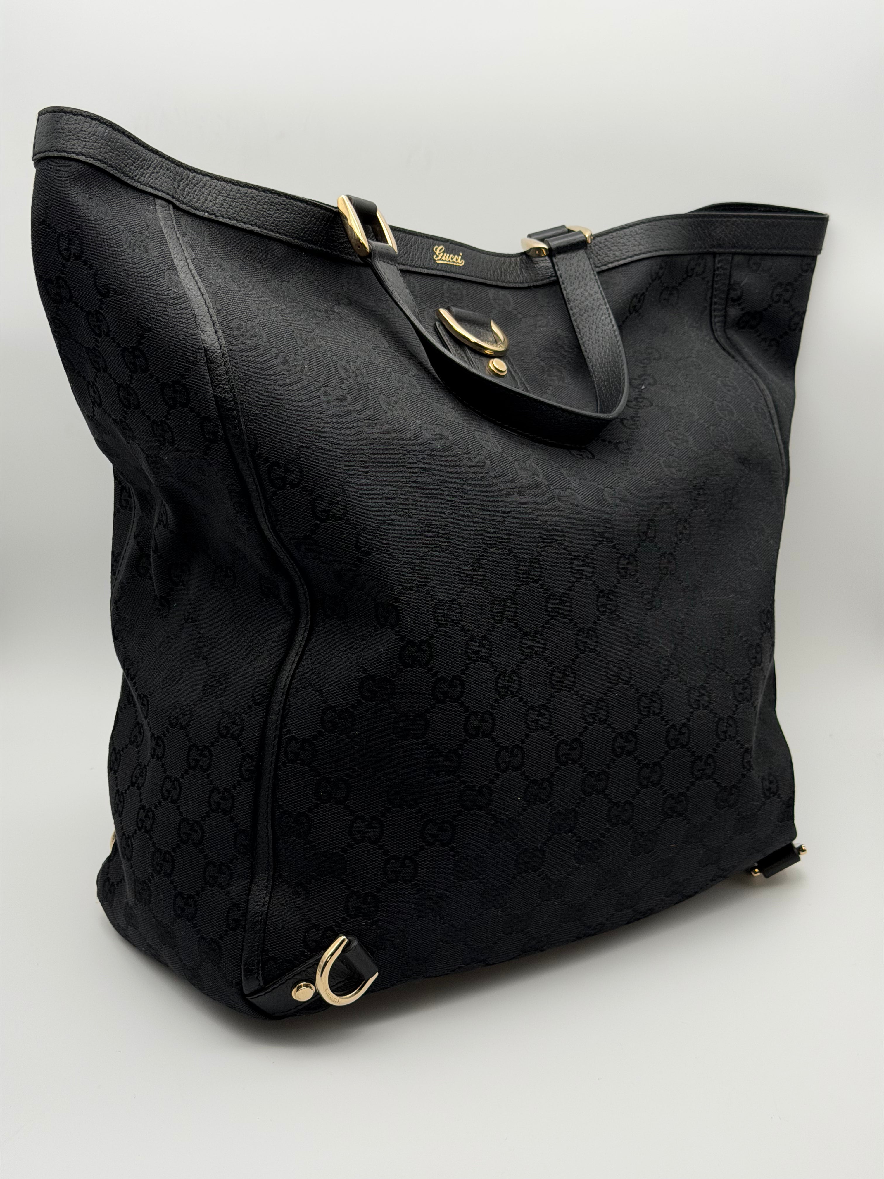 Gucci Borsa Abbey D-Ring Tote Bag misura grande in tela GG Supreme nera