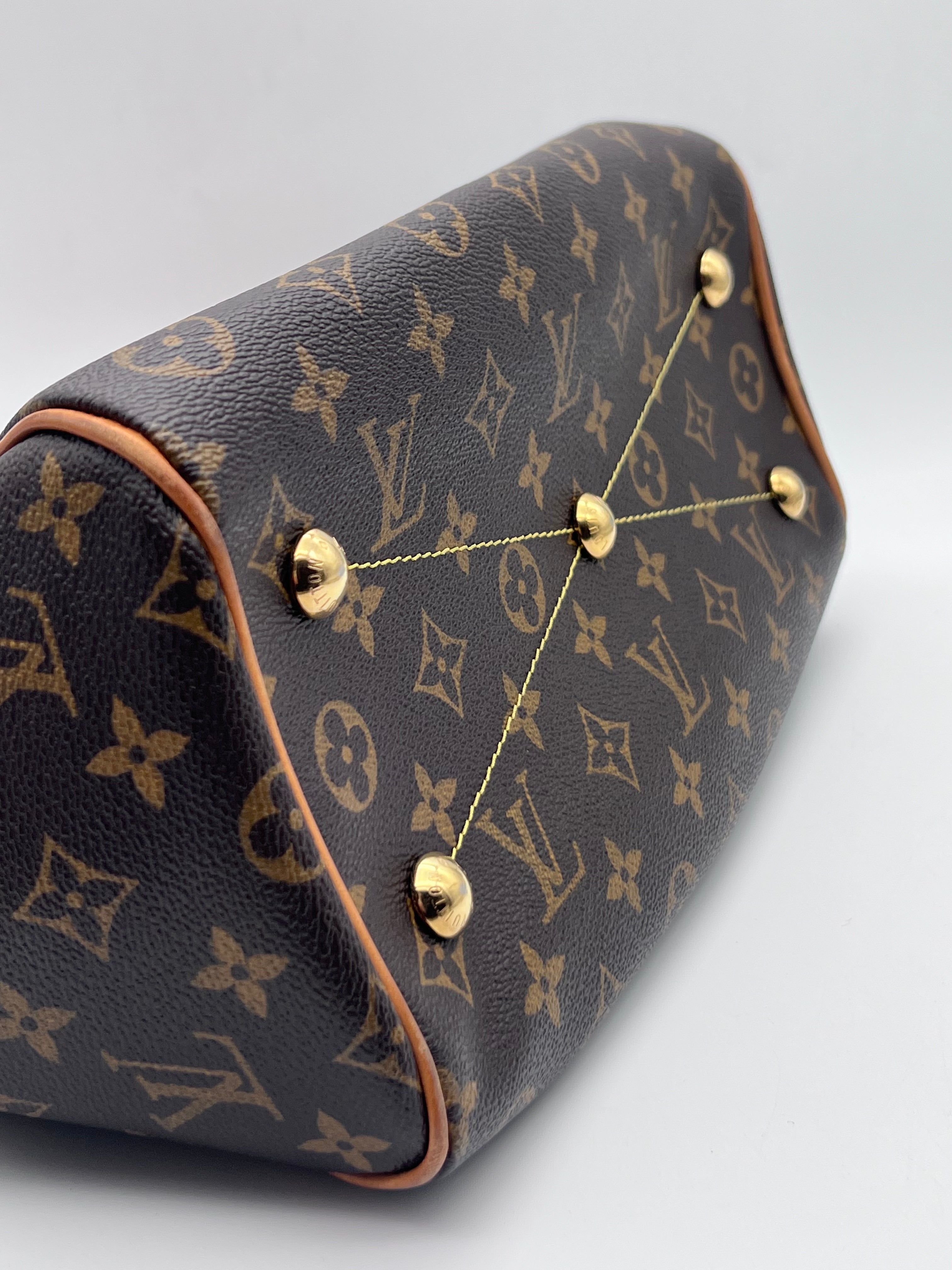 Tivoli MM monogram Louis Vuitton preloved