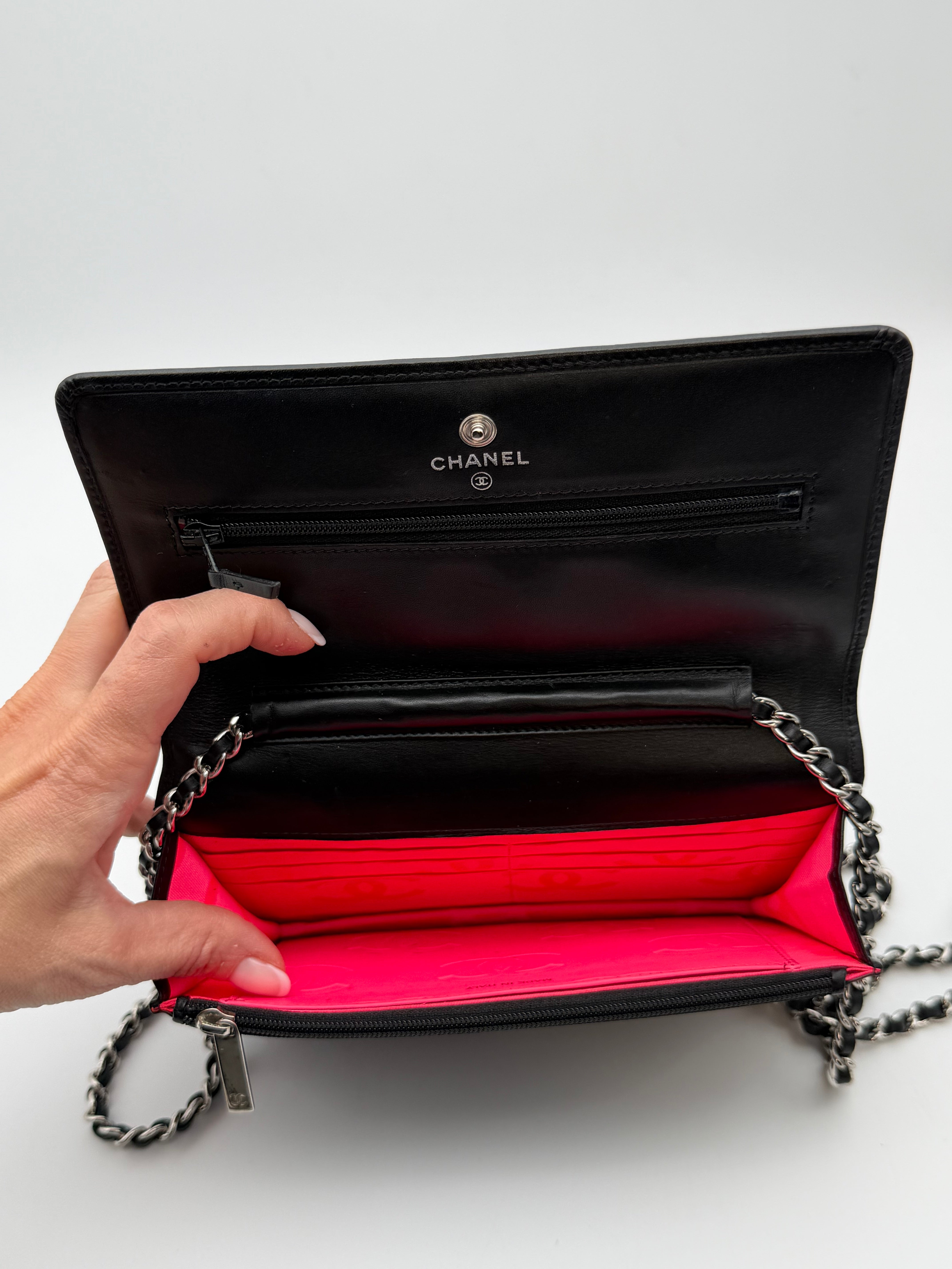 Chanel Cambon Wallet on Chain Cambon Ligne collection in black lambskin
