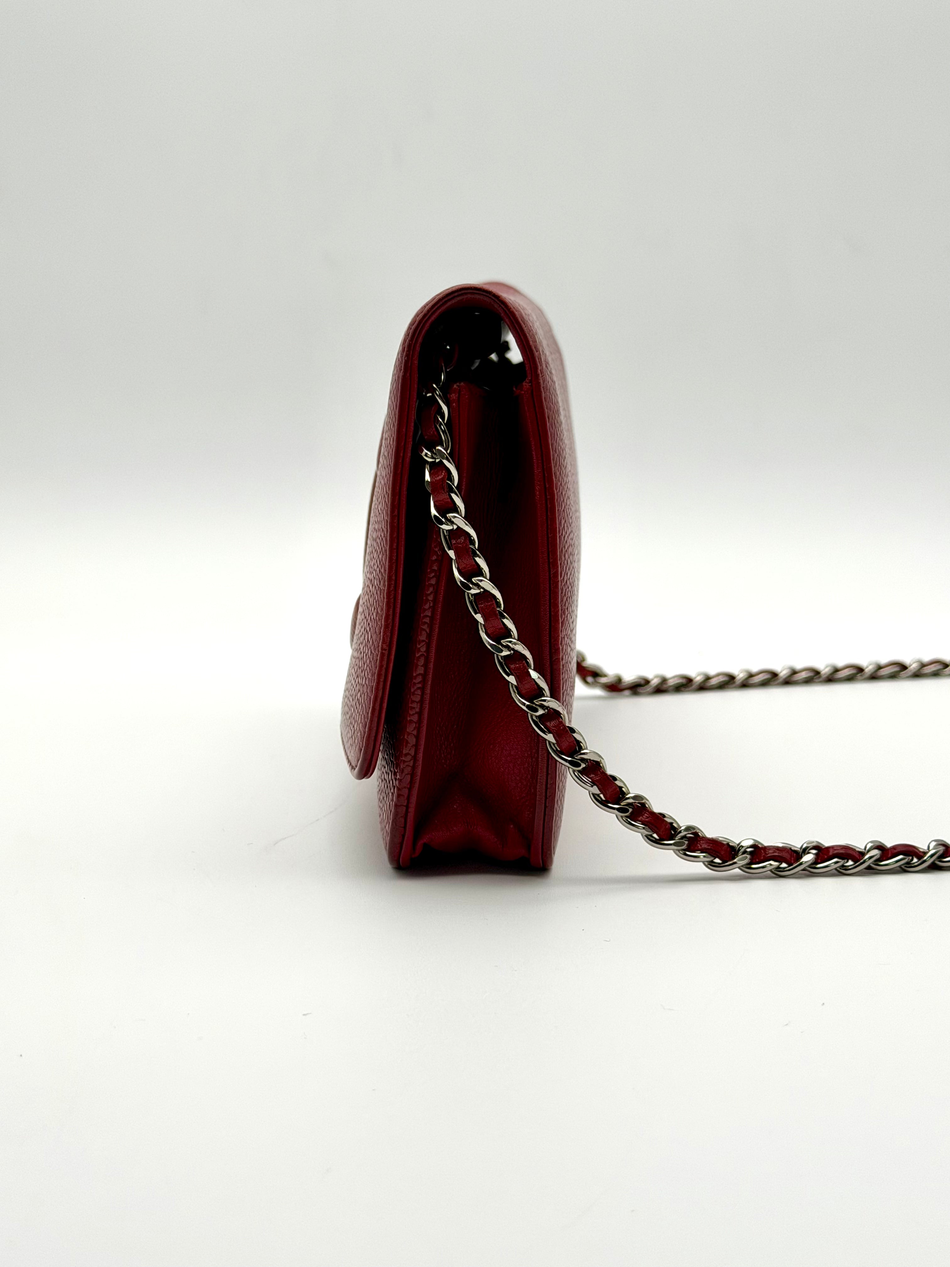 Chanel Wallet on Chain Timeless Double C in pelle di vitello Caviar rossa