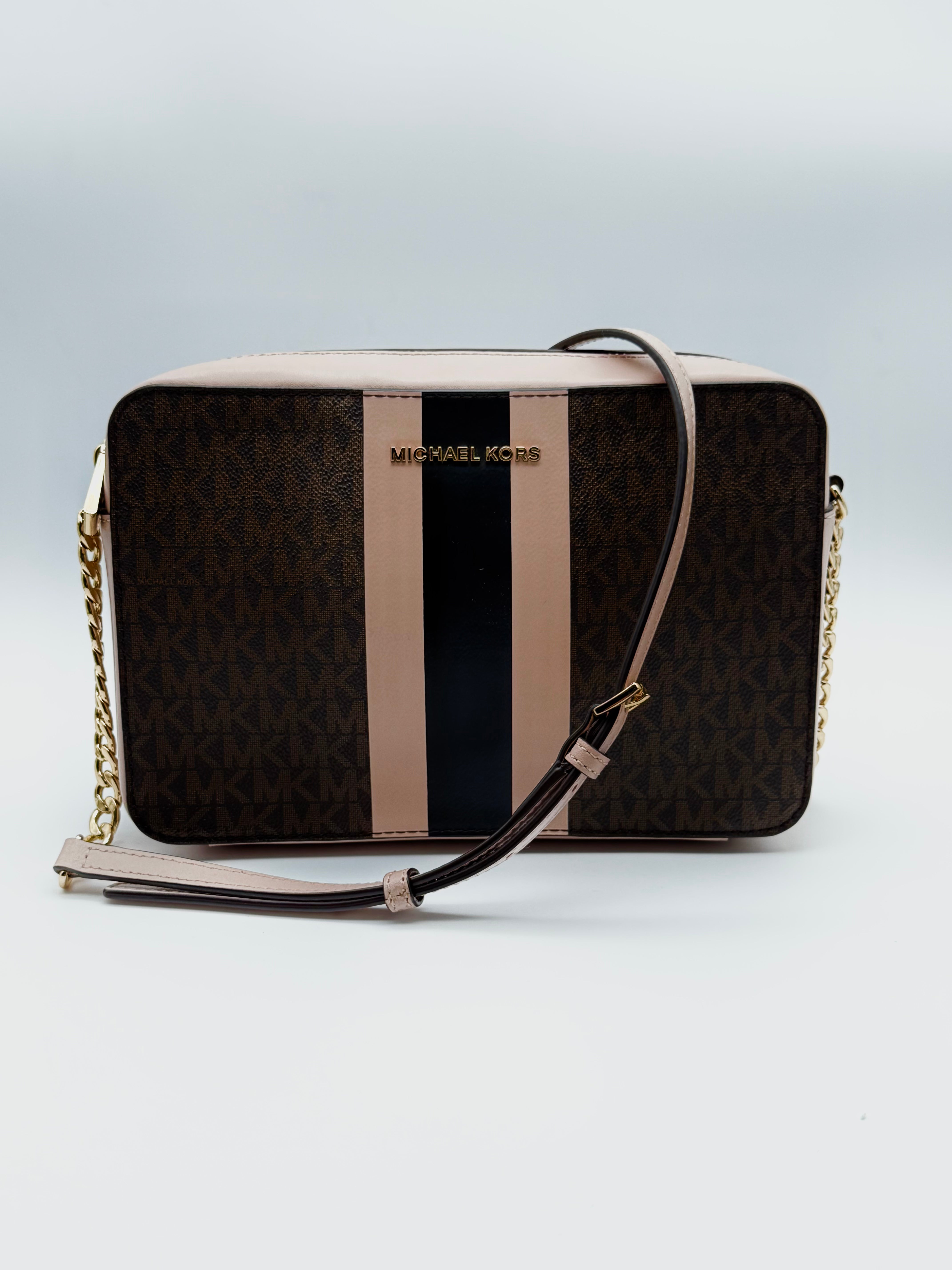 Michael Kors Borsa Jet Set Camera Bag Medium in Edizione a Righe e stampa MK All-Over
