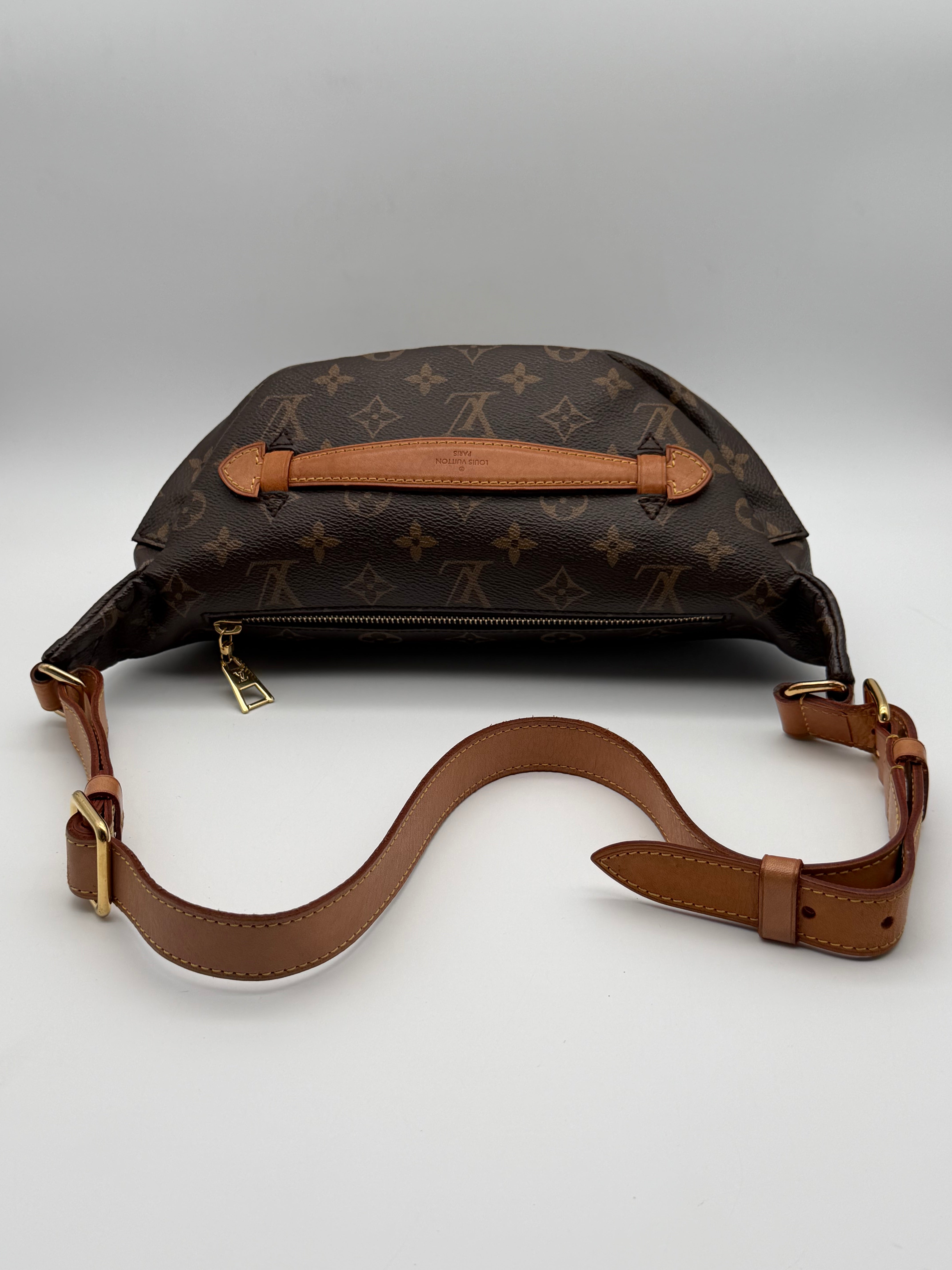 Louis Vuitton Marsupio Bumbag in canvas monogram